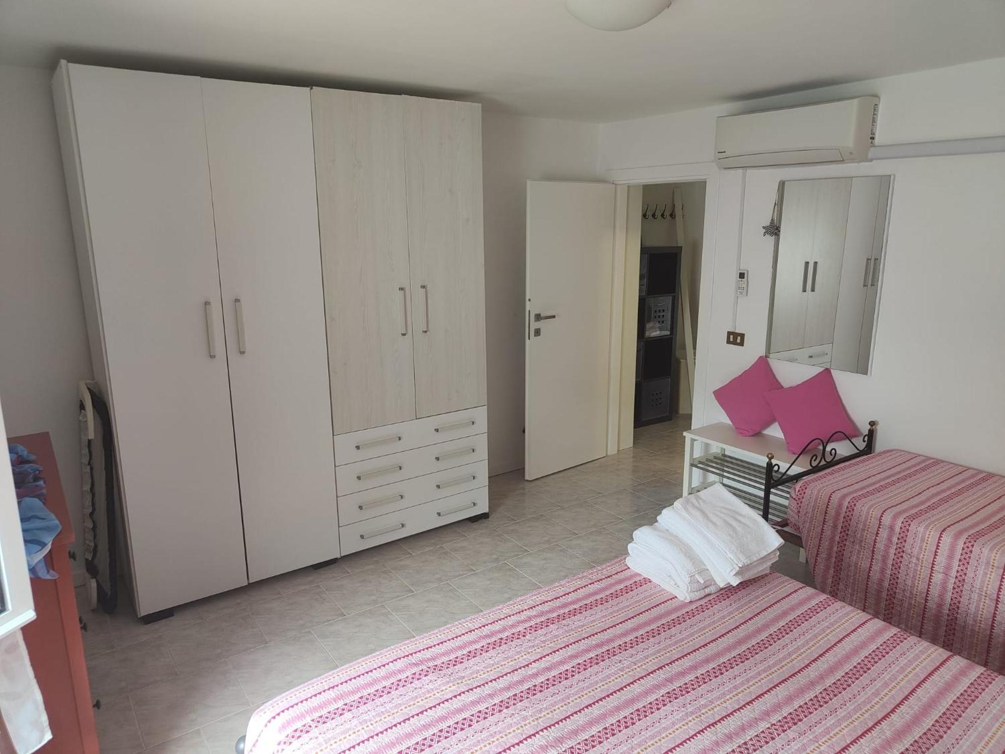 La Casa Di Maura Apartment Rimini Bagian luar foto